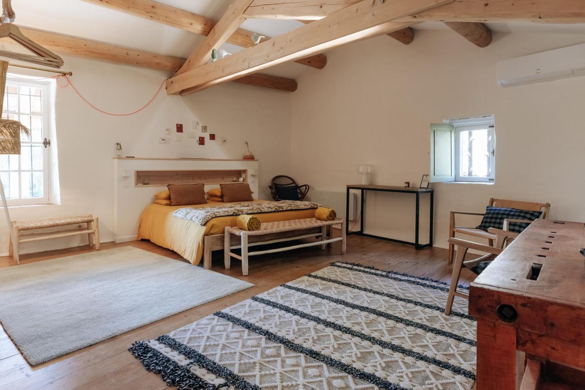 Maison 1643 Laudun 외부 사진